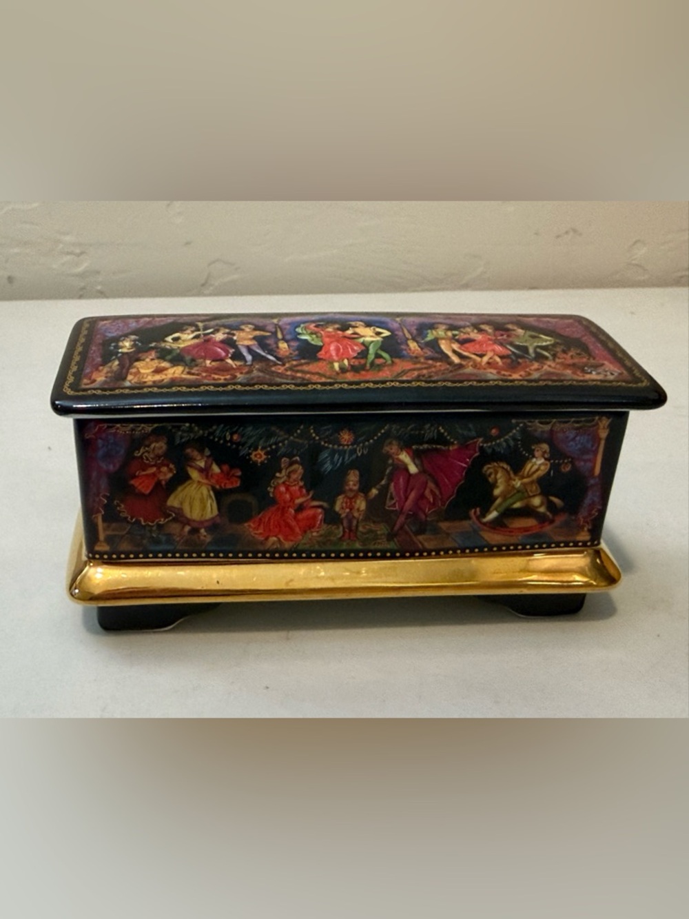 Porcelain Trinket/Music Box 1991 Ardleigh Elliott & Sons Swan Lake Ballet 100th